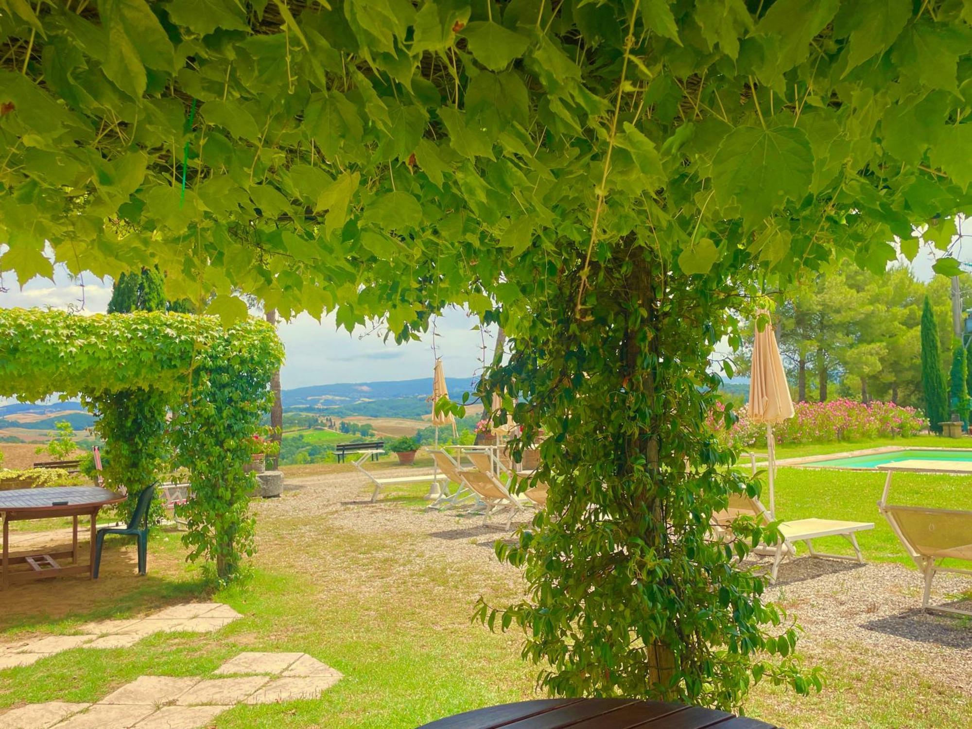 Casa Vacanze Podere Marilla Peccioli Bagian luar foto